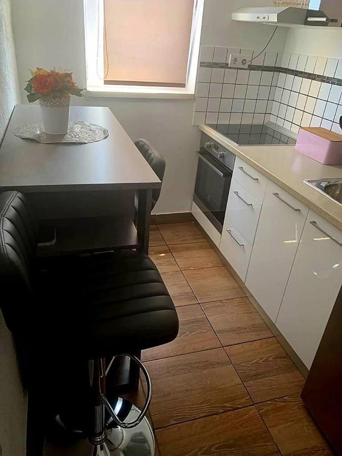 Studio Apartmant Leona With Parking Place Split Exterior foto