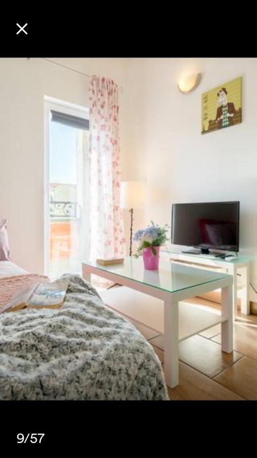 Studio Apartmant Leona With Parking Place Split Exterior foto