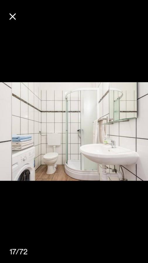 Studio Apartmant Leona With Parking Place Split Exterior foto